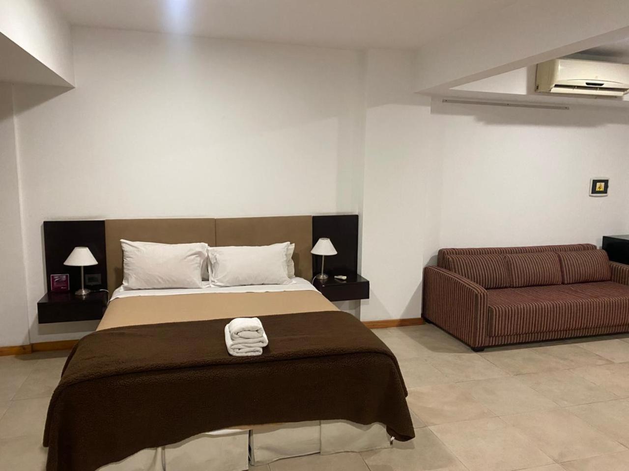 De Los Arroyos Apart Hotel San Nicolás de los Arroyos Εξωτερικό φωτογραφία